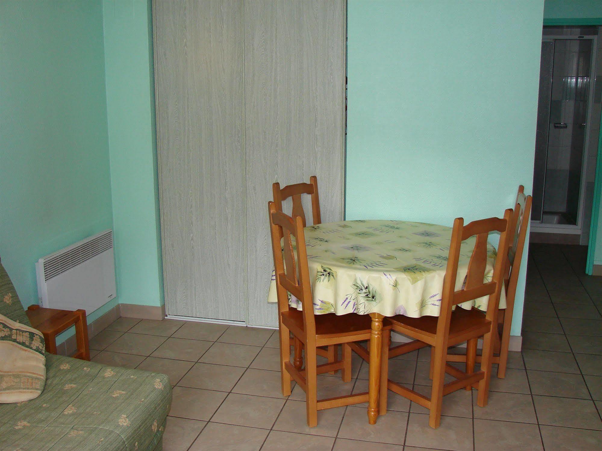 Arbizonloc Apartment Guchen Ngoại thất bức ảnh